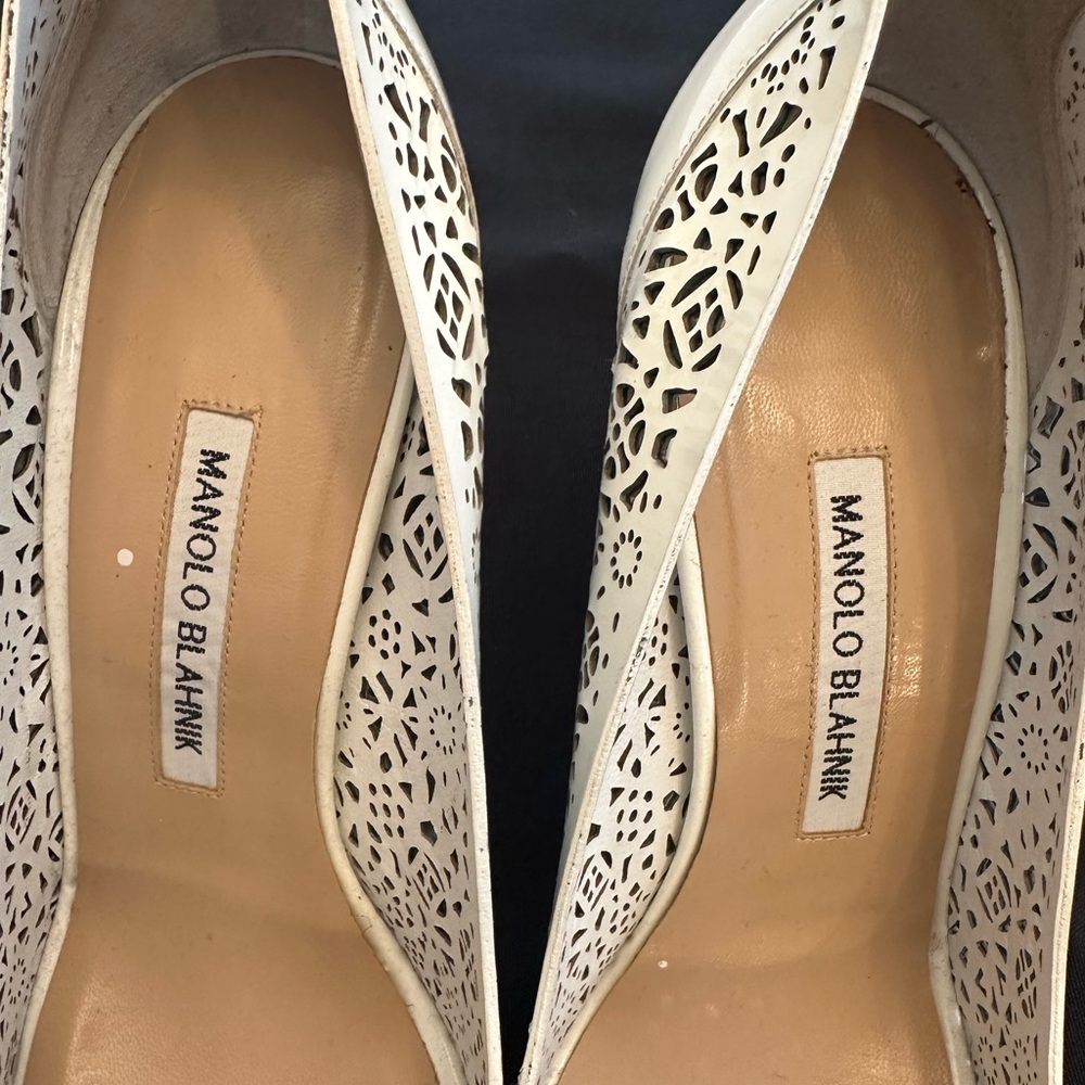 Manolo Blahnik White Laser-Cut Pointed-Toe Pumps